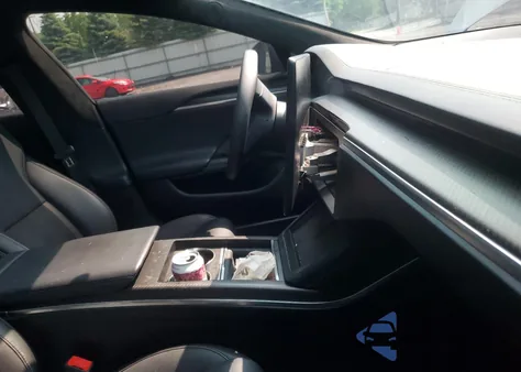 2023 Tesla Model S z USA, uszkodzony, nr VIN 5YJSA1E61PF518977